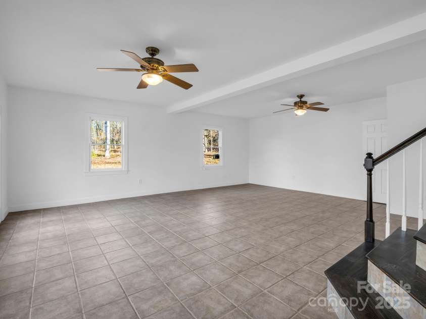 303 Fairforest Drive, Rutherfordton, NC 28139.  MLS# CAR4324733, YatesRealty ID 12262. Flex Space/Living Room
