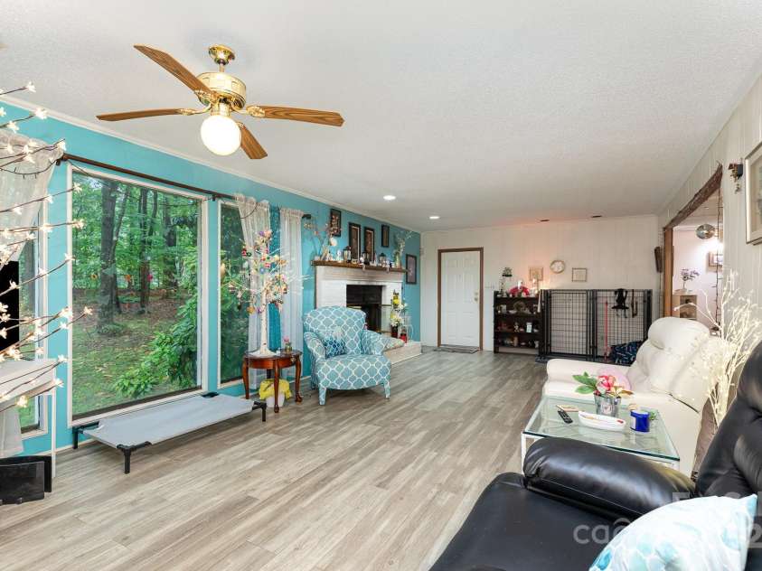 6804 Lineberger Road, Denver, NC 28037.  MLS# CAR4253268, YatesRealty ID 12262. 