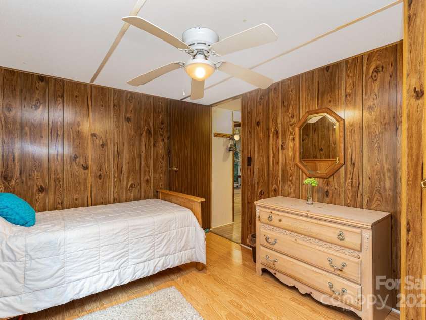 6804 Lineberger Road, Denver, NC 28037.  MLS# CAR4253268, YatesRealty ID 12262. 