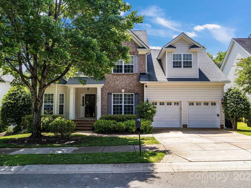 1458 Bedlington Drive, Charlotte, NC 28269.  MLS# CAR4257940, YatesRealty ID 12263. 