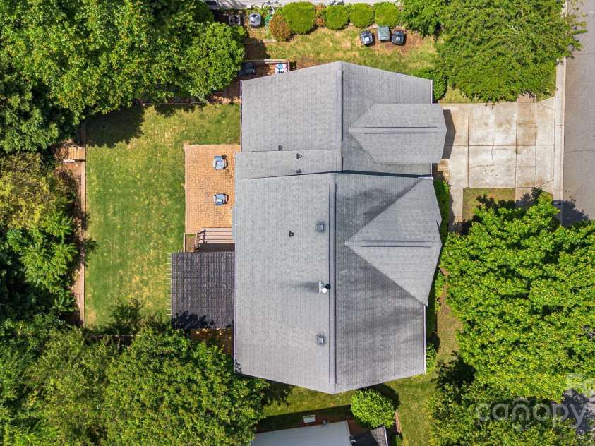 1458 Bedlington Drive, Charlotte, NC 28269.  MLS# CAR4257940, YatesRealty ID 12263. 