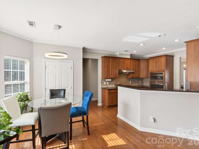 1458 Bedlington Drive, Charlotte, NC 28269.  MLS# CAR4338166, YatesRealty ID 12263. 