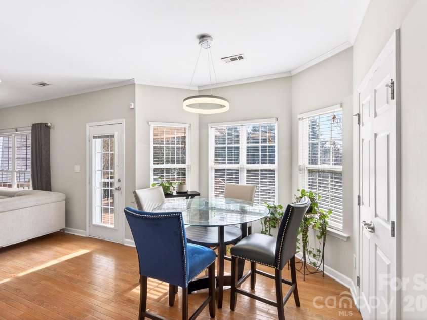 1458 Bedlington Drive, Charlotte, NC 28269.  MLS# CAR4338166, YatesRealty ID 12263. 