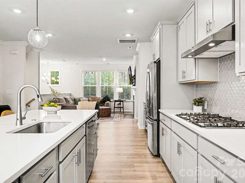 7017 Running Spring Drive, Charlotte, NC 28205.  MLS# CAR4346038, YatesRealty ID 12263. 