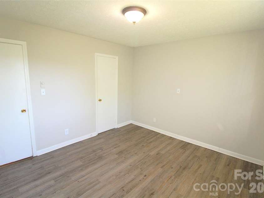105 Delmar Road, Shelby, NC 28152.  MLS# CAR4367635, YatesRealty ID 12264. 