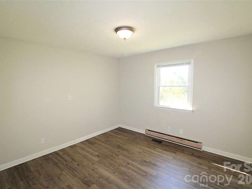 105 Delmar Road, Shelby, NC 28152.  MLS# CAR4367635, YatesRealty ID 12264. 