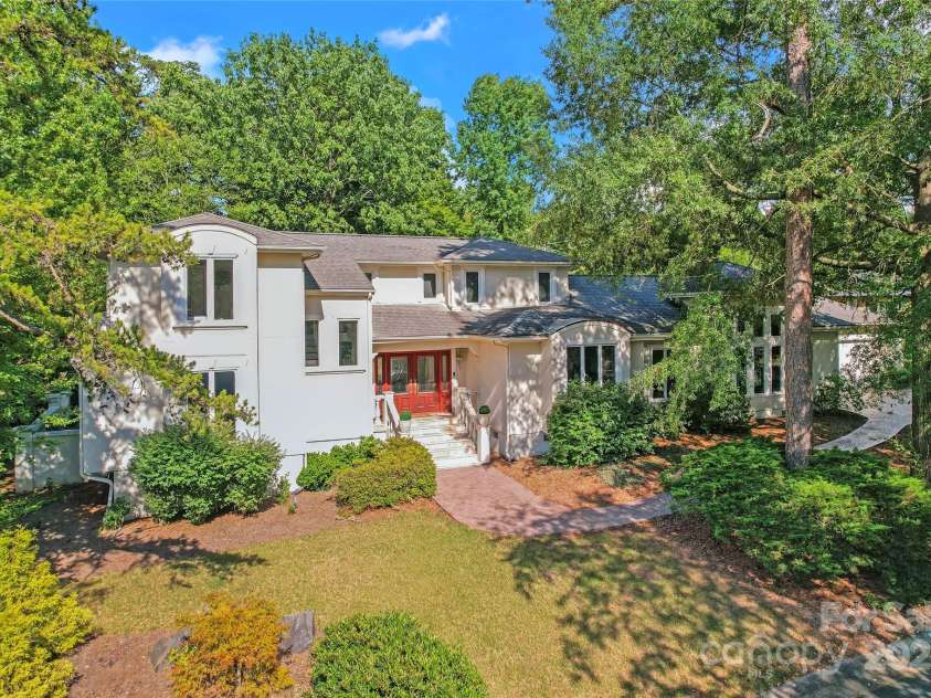 35 Heritage Drive, Clover, SC 29710.  MLS# CAR4317648, YatesRealty ID 12267. 