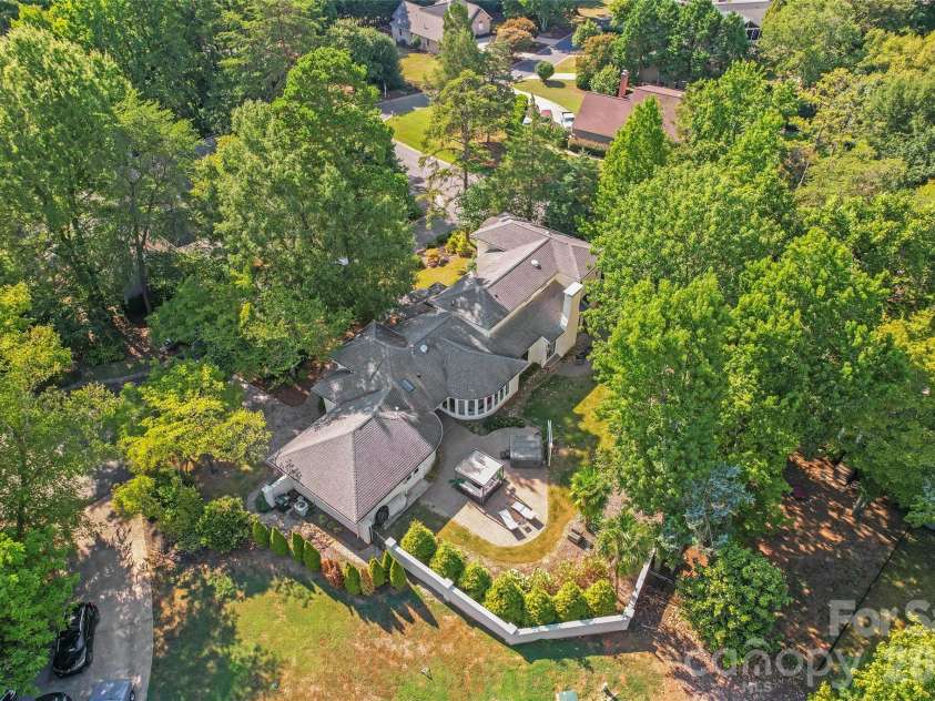 35 Heritage Drive, Clover, SC 29710.  MLS# CAR4317648, YatesRealty ID 12267. 
