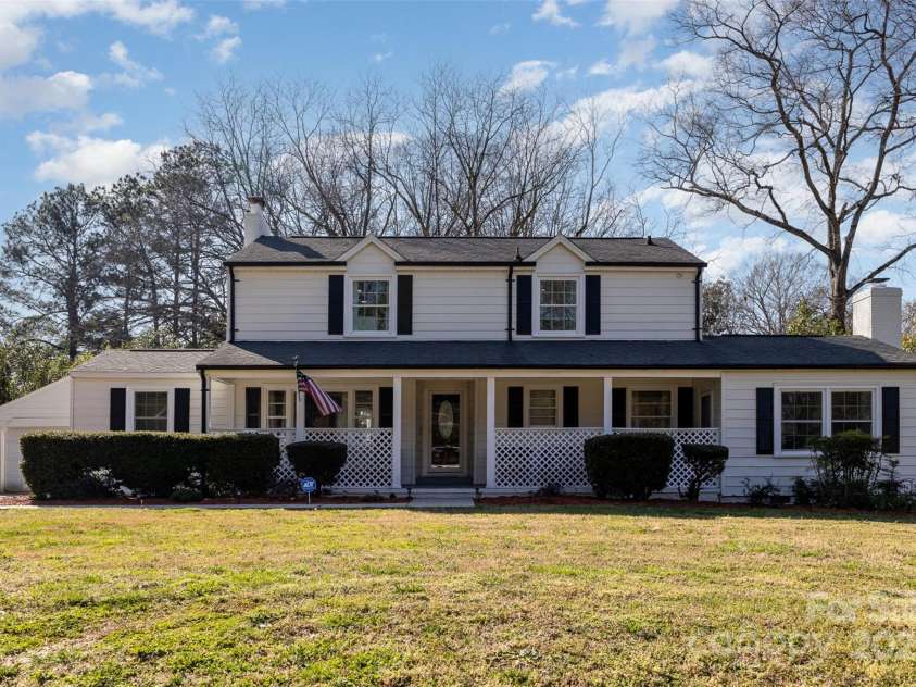 1201 Edgefield Avenue, Gastonia, NC 28052.  MLS# CAR4227953, YatesRealty ID 12269. 