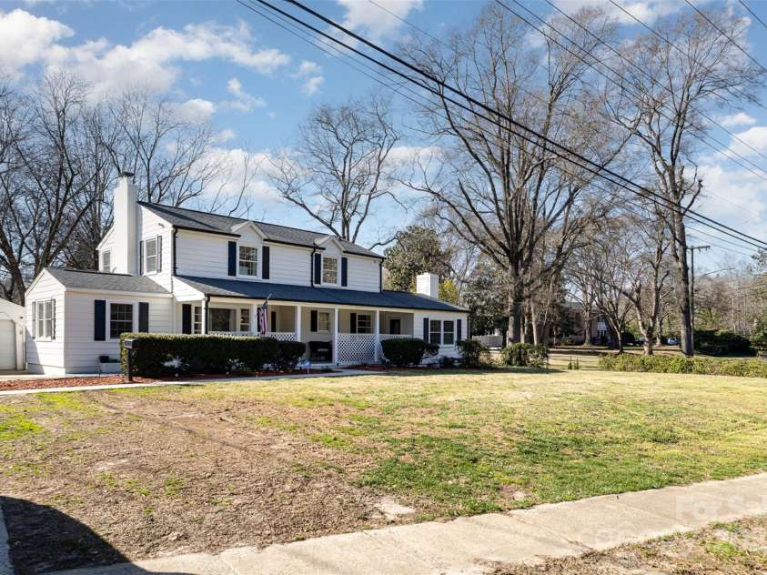 1201 Edgefield Avenue, Gastonia, NC 28052.  MLS# CAR4227953, YatesRealty ID 12269. 