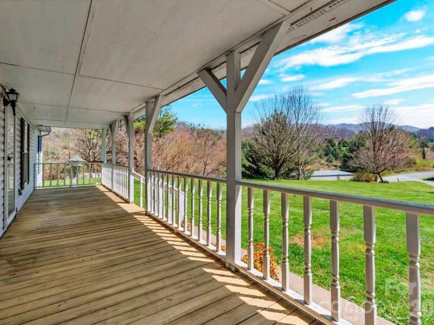 228 Vilas Overlook Drive, Vilas, NC 28692.  MLS# CAR4369701, YatesRealty ID 12269. 