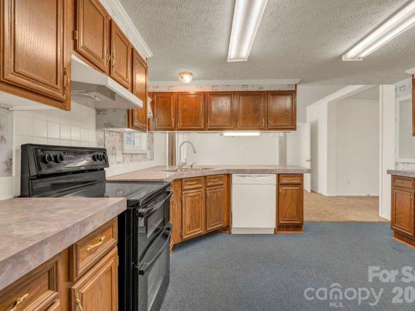 228 Vilas Overlook Drive, Vilas, NC 28692.  MLS# CAR4369701, YatesRealty ID 12269. 