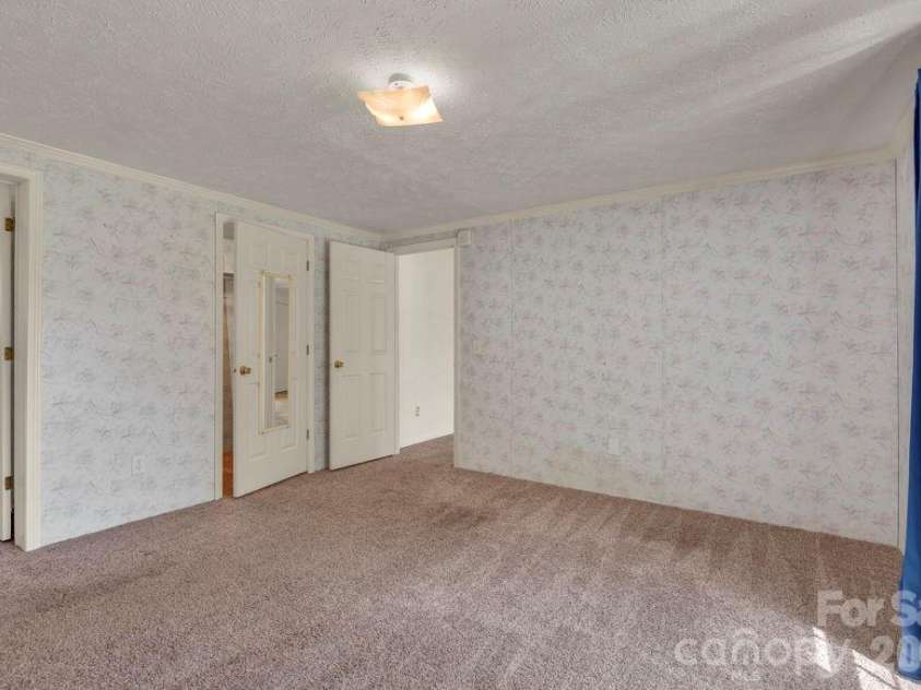 228 Vilas Overlook Drive, Vilas, NC 28692.  MLS# CAR4369701, YatesRealty ID 12269. 
