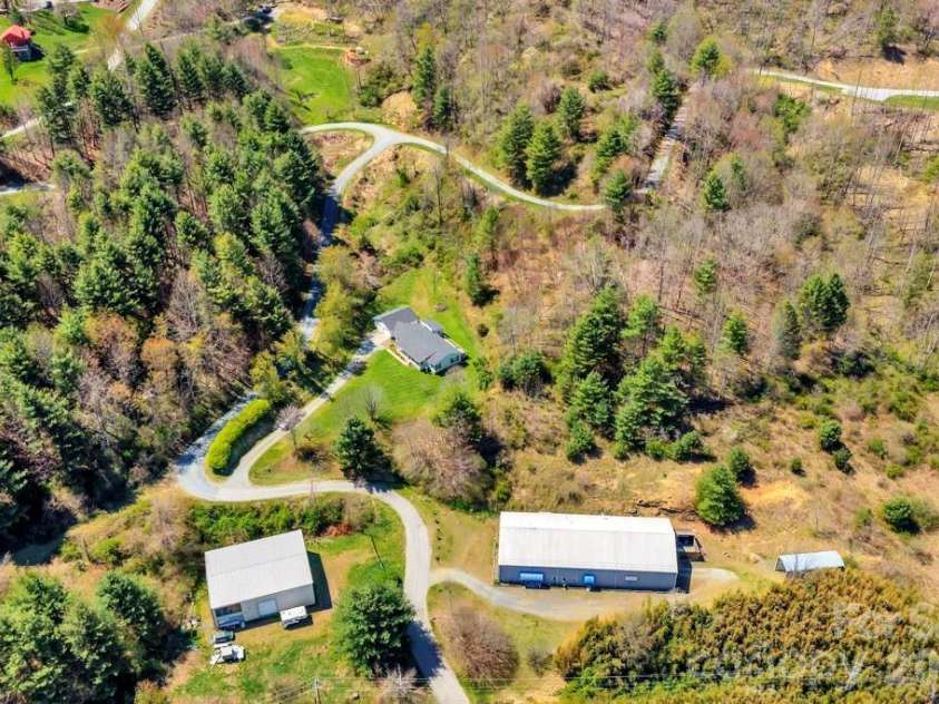 228 Vilas Overlook Drive, Vilas, NC 28692.  MLS# CAR4369701, YatesRealty ID 12269. 