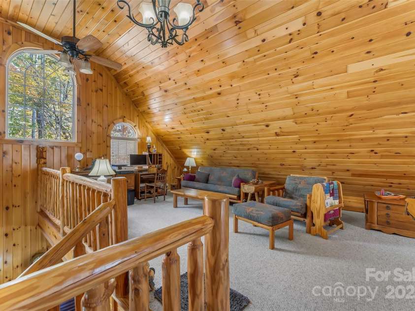 6151 Hemlock Lane, Newland, NC 28657.  MLS# CAR4316392, YatesRealty ID 1227. 