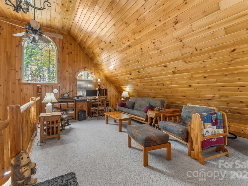 6151 Hemlock Lane, Newland, NC 28657.  MLS# CAR4316392, YatesRealty ID 1227. 