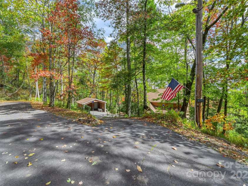 6151 Hemlock Lane, Newland, NC 28657.  MLS# CAR4316392, YatesRealty ID 1227. 