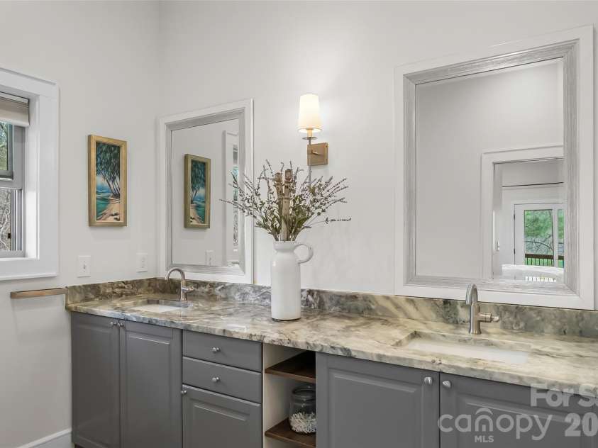628 Brush Creek Road, Fairview, NC 28730.  MLS# CAR4367242, YatesRealty ID 12270. 
