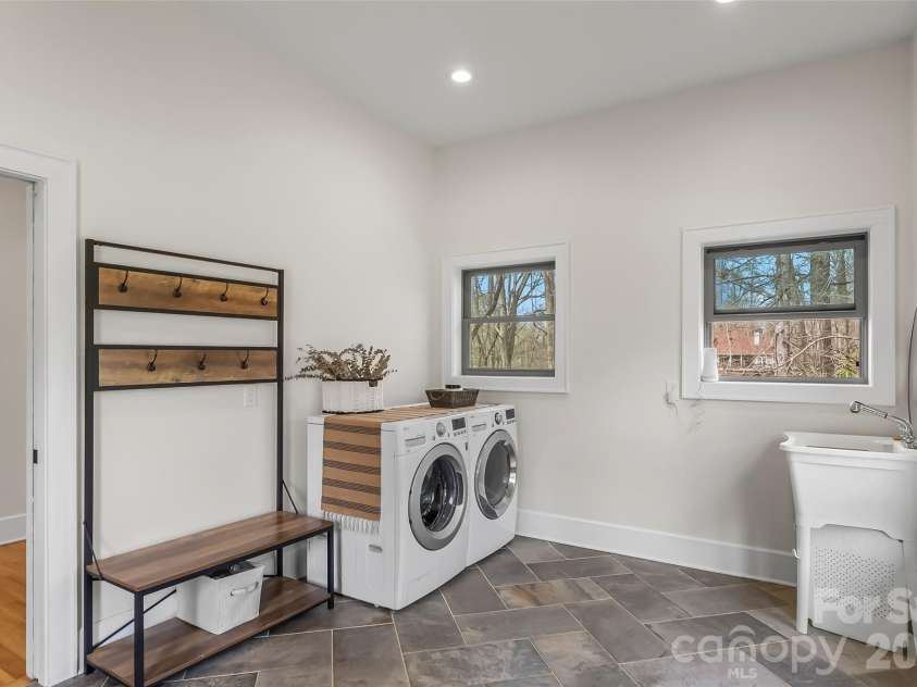 628 Brush Creek Road, Fairview, NC 28730.  MLS# CAR4367242, YatesRealty ID 12270. 