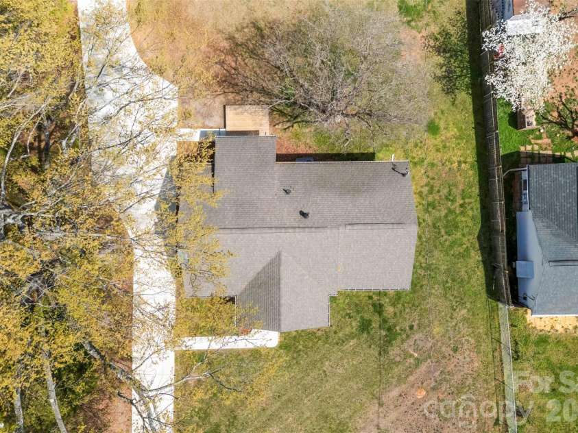 203 Blanche Avenue, Belmont, NC 28012.  MLS# CAR4362521, YatesRealty ID 12271. 