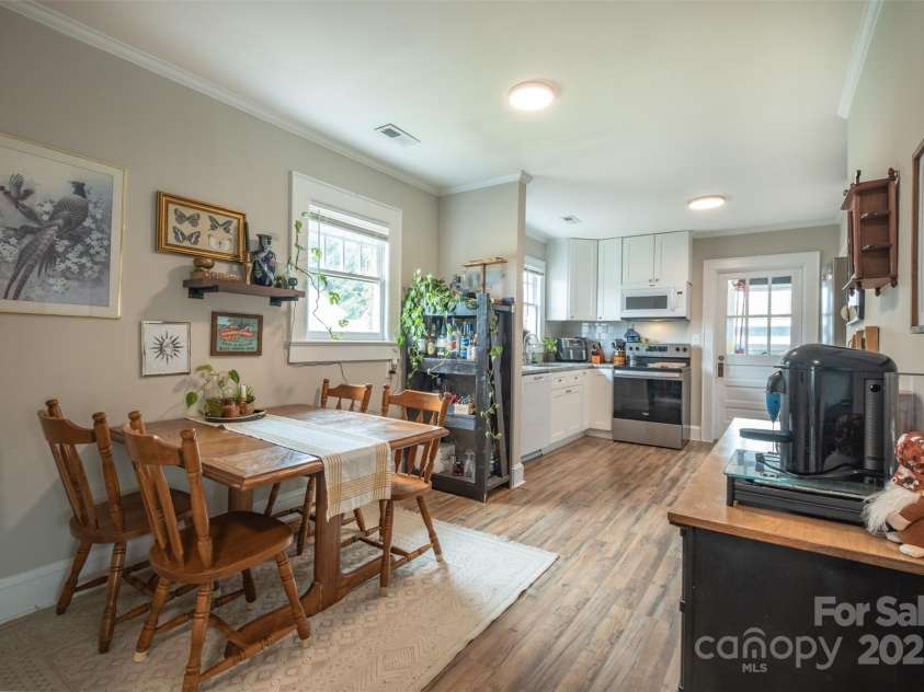 1001 Lee Avenue, Kannapolis, NC 28081.  MLS# CAR4238617, YatesRealty ID 12272. 