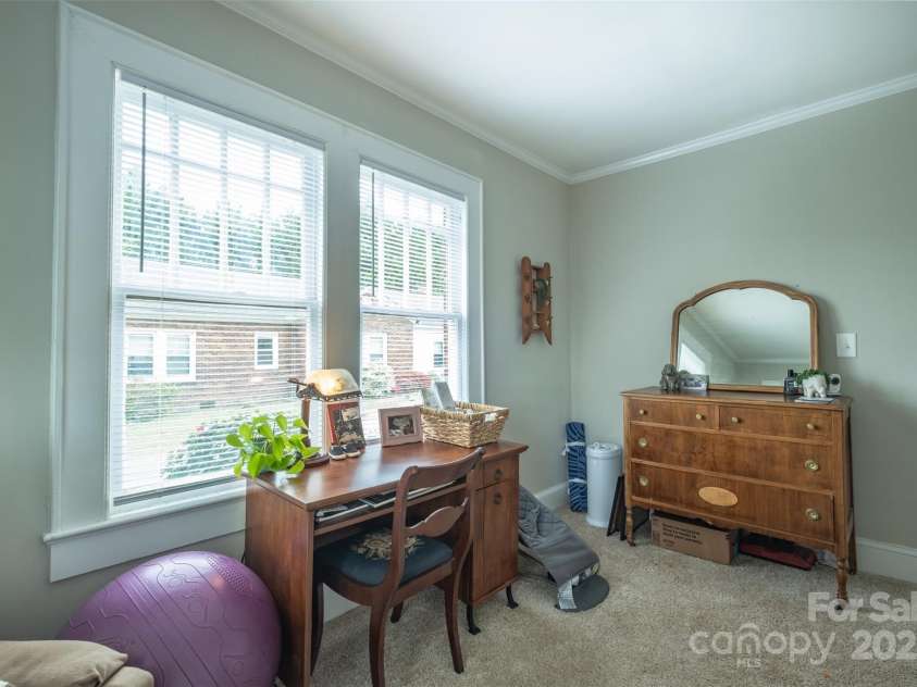 1001 Lee Avenue, Kannapolis, NC 28081.  MLS# CAR4238617, YatesRealty ID 12272. 