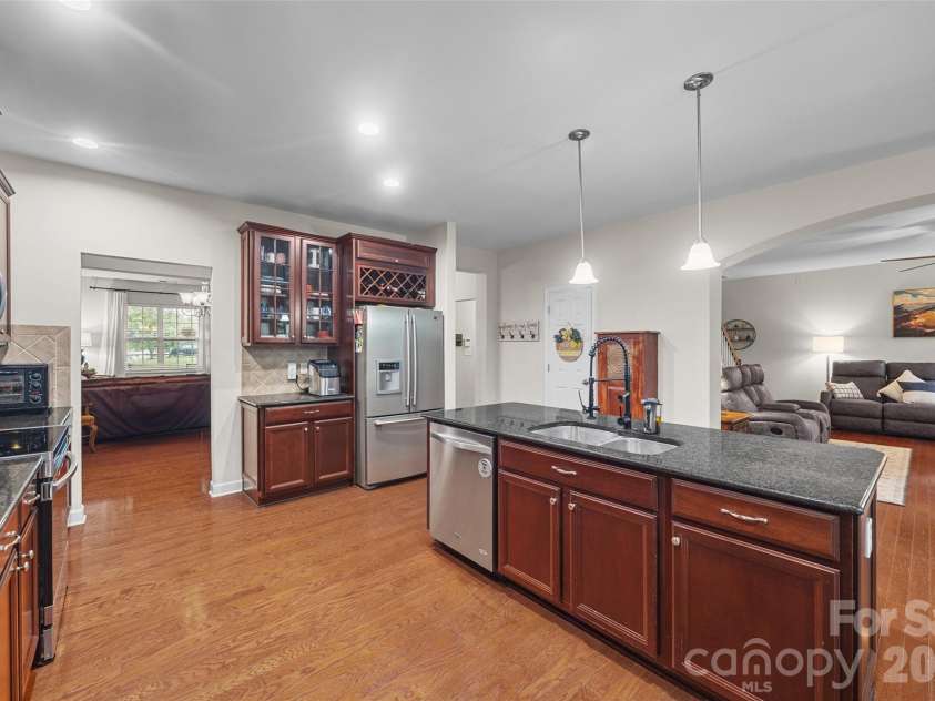 1206 Bottle Brush Lane, Harrisburg, NC 28075.  MLS# CAR4363111, YatesRealty ID 12273. 