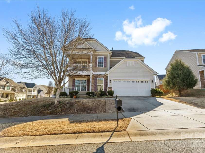 160 Millen Drive, Mooresville, NC 28115.  MLS# CAR4207383, YatesRealty ID 12273. 