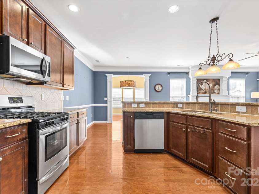 160 Millen Drive, Mooresville, NC 28115.  MLS# CAR4207383, YatesRealty ID 12273. 