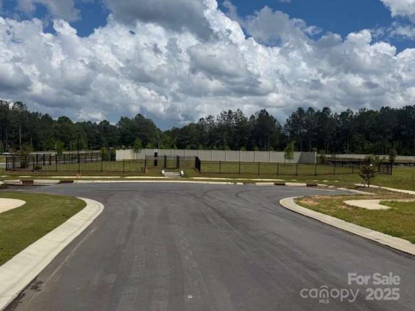 256 Laura Elizabeth Lane, Clover, SC 29710.  MLS# CAR4219126, YatesRealty ID 12274. 