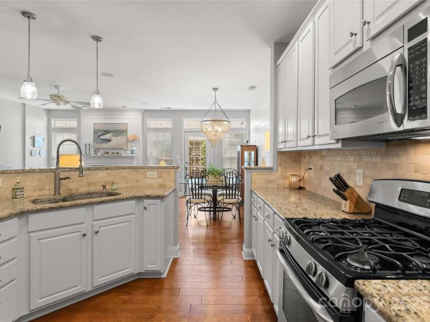 19143 Juanita Lane, Cornelius, NC 28031.  MLS# CAR4255587, YatesRealty ID 12275. 