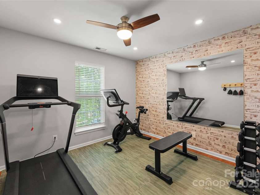 19143 Juanita Lane, Cornelius, NC 28031.  MLS# CAR4255587, YatesRealty ID 12275. 