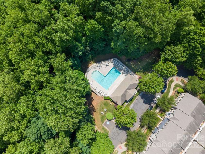 19143 Juanita Lane, Cornelius, NC 28031.  MLS# CAR4255587, YatesRealty ID 12275. 