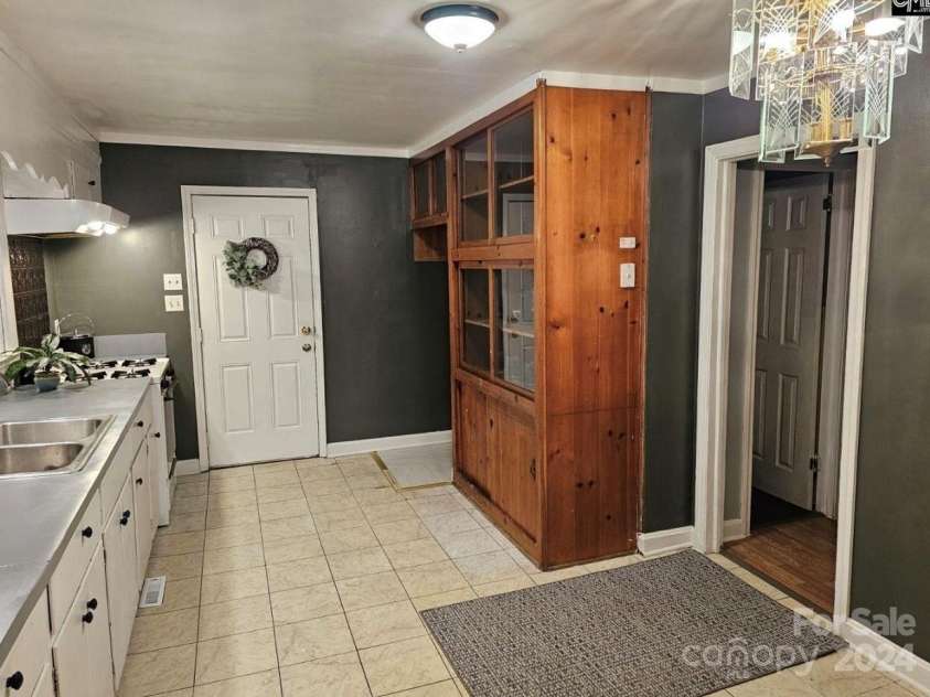 703 Blackmon Street, Bethune, SC 29009.  MLS# CAR4201231, YatesRealty ID 12276. 