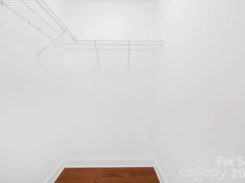 2012 Pheasant Glen Road, Charlotte, NC 28214.  MLS# CAR4365870, YatesRealty ID 12277. 