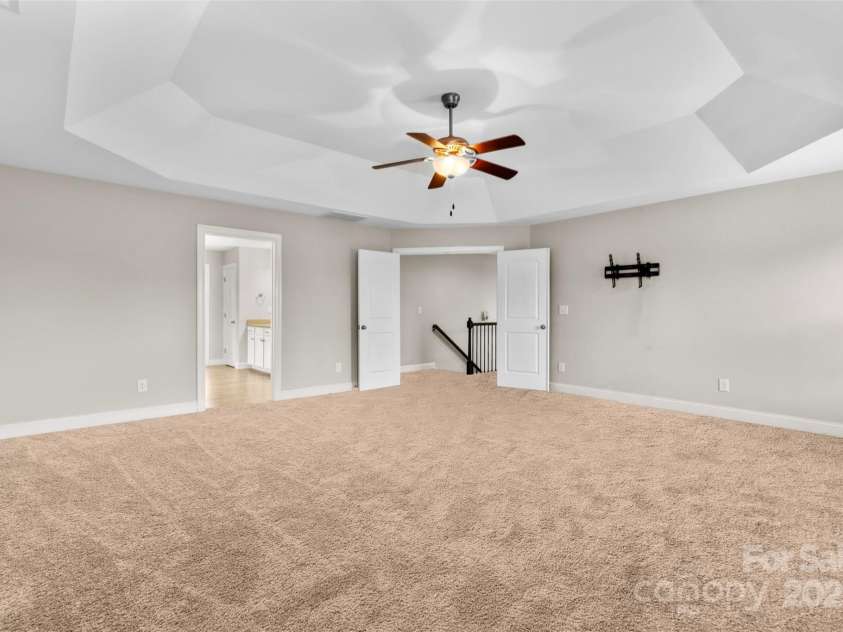 9303 Raven Top Drive, Mint Hill, NC 28227.  MLS# CAR4247520, YatesRealty ID 12277. 