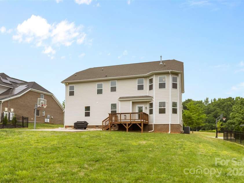 9303 Raven Top Drive, Mint Hill, NC 28227.  MLS# CAR4247520, YatesRealty ID 12277. 