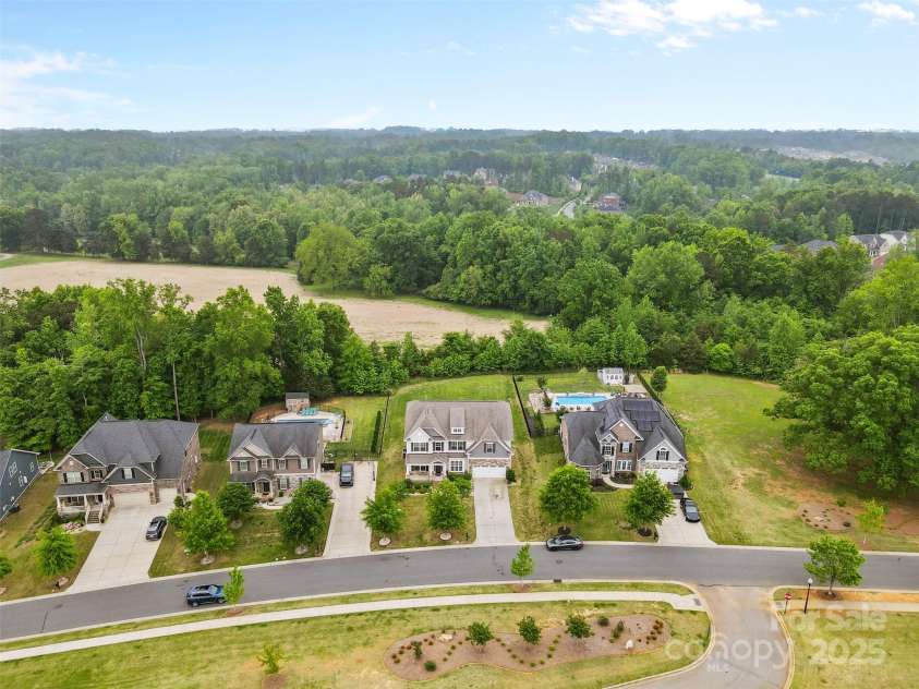 9303 Raven Top Drive, Mint Hill, NC 28227.  MLS# CAR4247520, YatesRealty ID 12277. 