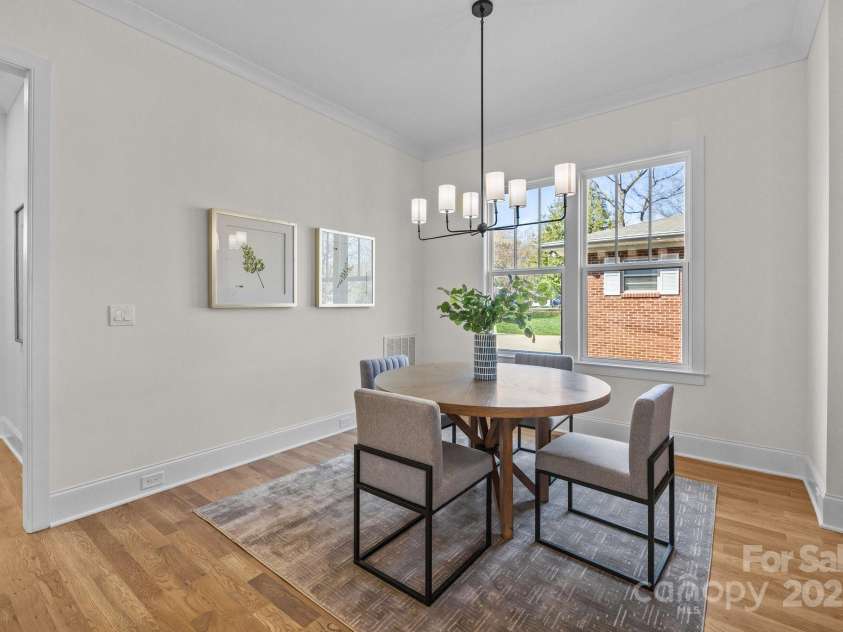 1824 Haines Street, Charlotte, NC 28216.  MLS# CAR4222128, YatesRealty ID 12278. Dining area