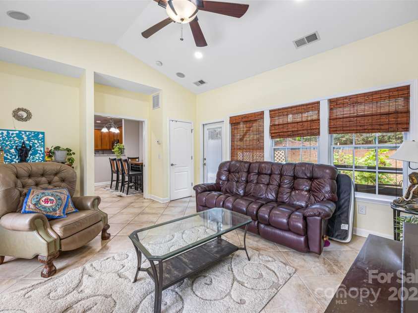 1903 Dundalk Road, Charlotte, NC 28270.  MLS# CAR4294754, YatesRealty ID 1228. 