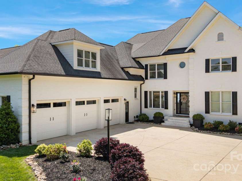 356 Yacht Road, Mooresville, NC 28117.  MLS# CAR4249554, YatesRealty ID 12280. Front Elevation