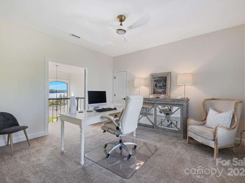 356 Yacht Road, Mooresville, NC 28117.  MLS# CAR4249554, YatesRealty ID 12280. Office