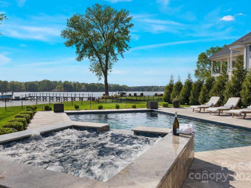 356 Yacht Road, Mooresville, NC 28117.  MLS# CAR4249554, YatesRealty ID 12280. Pool & Spa