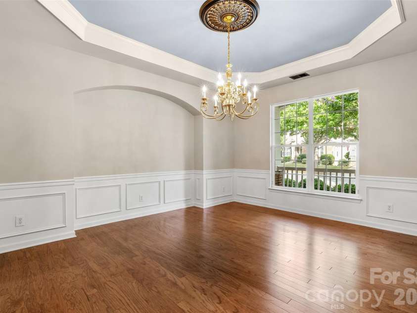9332 Whistling Straits Drive, Fort Mill, SC 29707.  MLS# CAR4332758, YatesRealty ID 12280. Formal Dining Room
