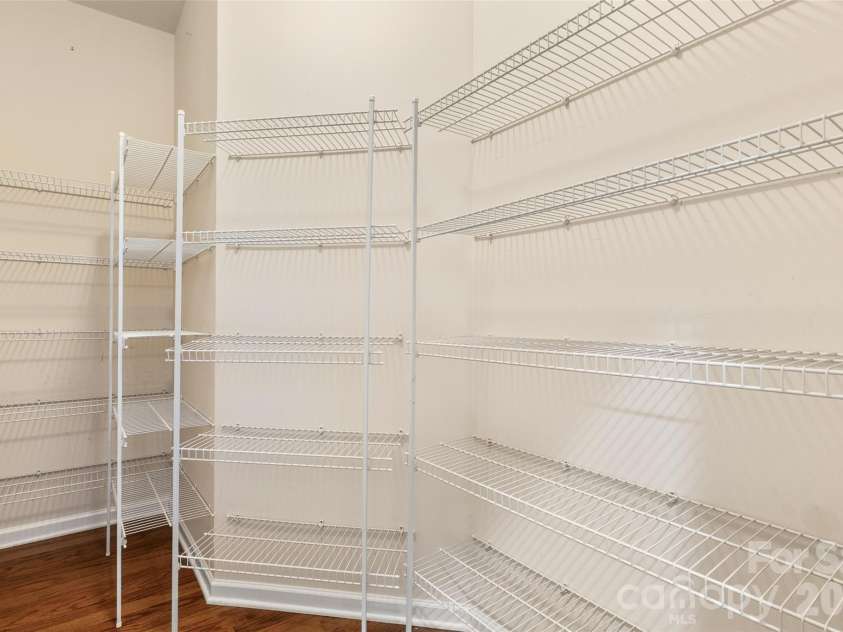 9332 Whistling Straits Drive, Fort Mill, SC 29707.  MLS# CAR4332758, YatesRealty ID 12280. Large walk in pantry