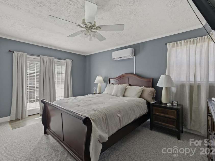 102 Page Street, Morganton, NC 28655.  MLS# CAR4328155, YatesRealty ID 12281. 