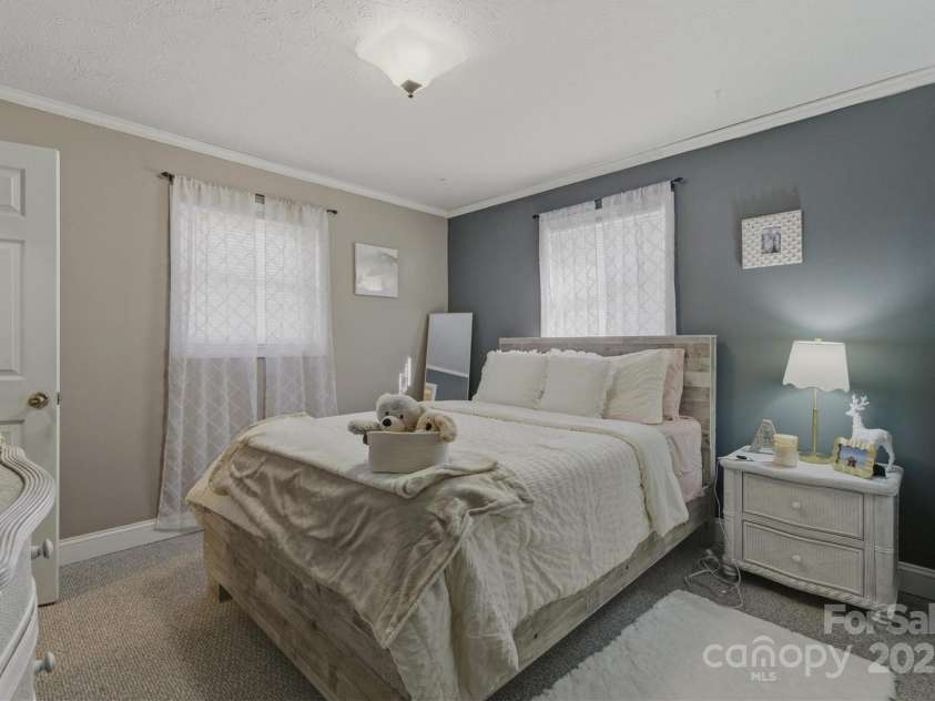 102 Page Street, Morganton, NC 28655.  MLS# CAR4328155, YatesRealty ID 12281. 