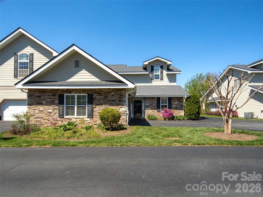 124 Towne Place Drive, Hendersonville, NC 28792.  MLS# CAR4364693, YatesRealty ID 12282. Front View