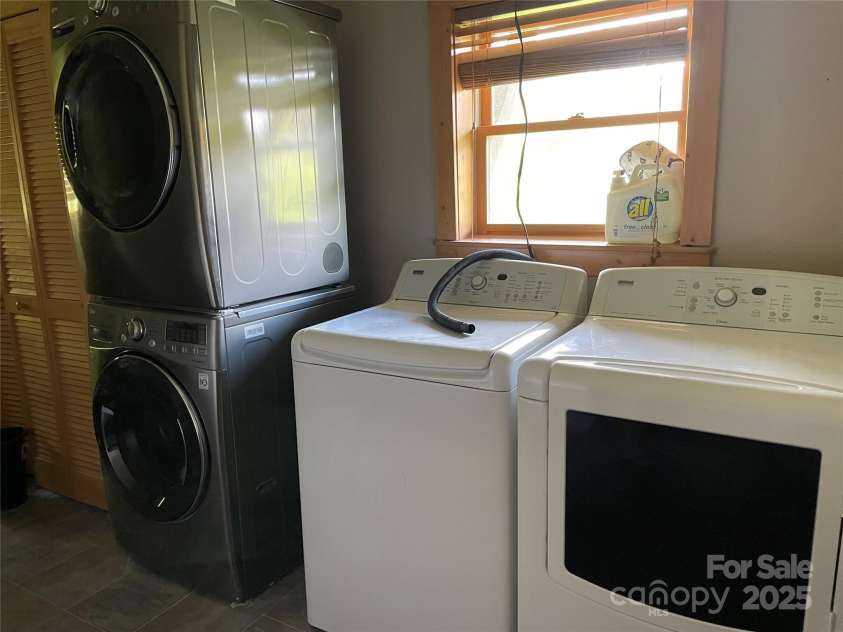 96 Trails End Lane, Maggie Valley, NC 28751.  MLS# CAR4254858, YatesRealty ID 12282. 