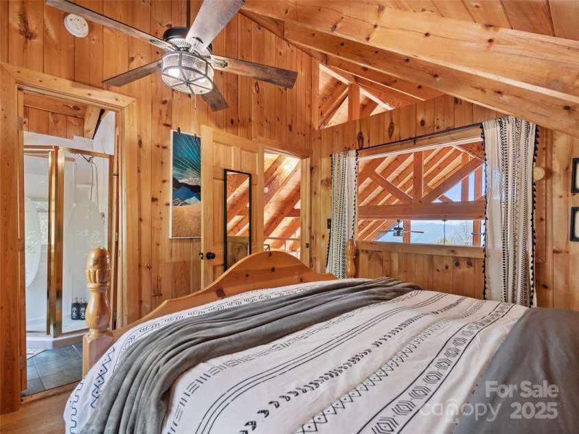 16 Sutton Knob Road, Maggie Valley, NC 28751.  MLS# CAR4256400, YatesRealty ID 12285. 